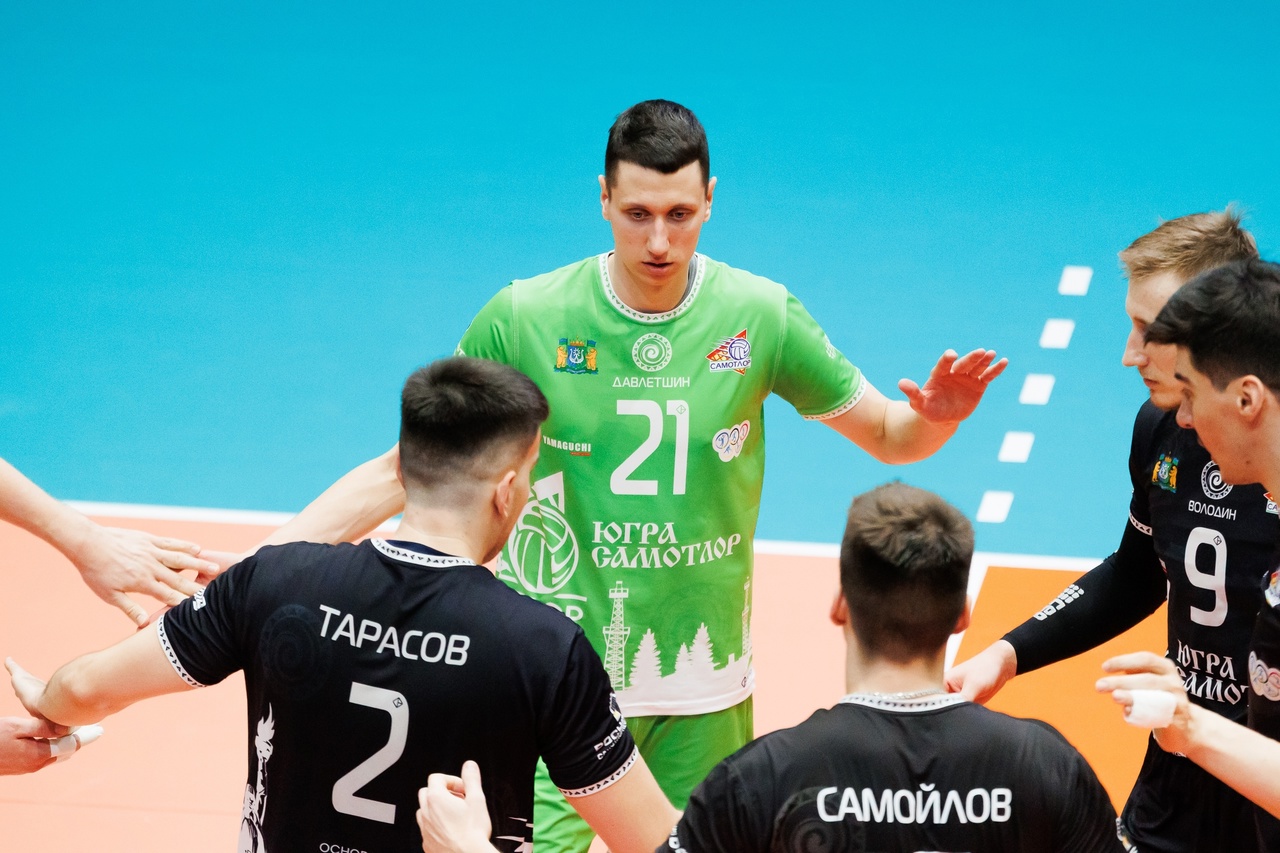danil-davletshin-zdorovo-bitsya-za-prizovye-mesta-v-silnejshem-divizione-za-rodnuyu-komandu